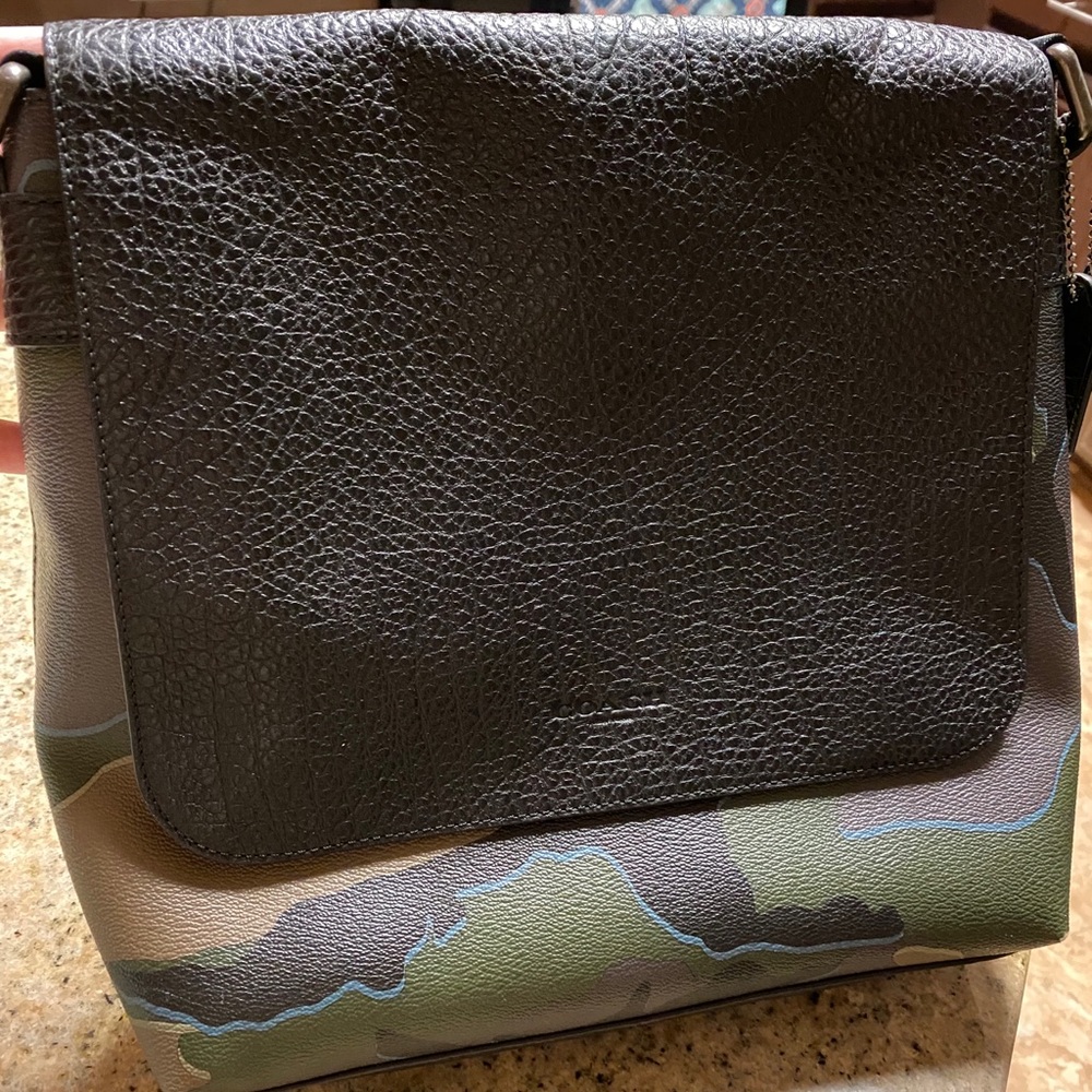 Coach messenger bag